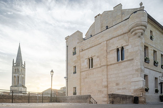 Hôtel Saint-Émilion - Porte Brunet | Site Officiel